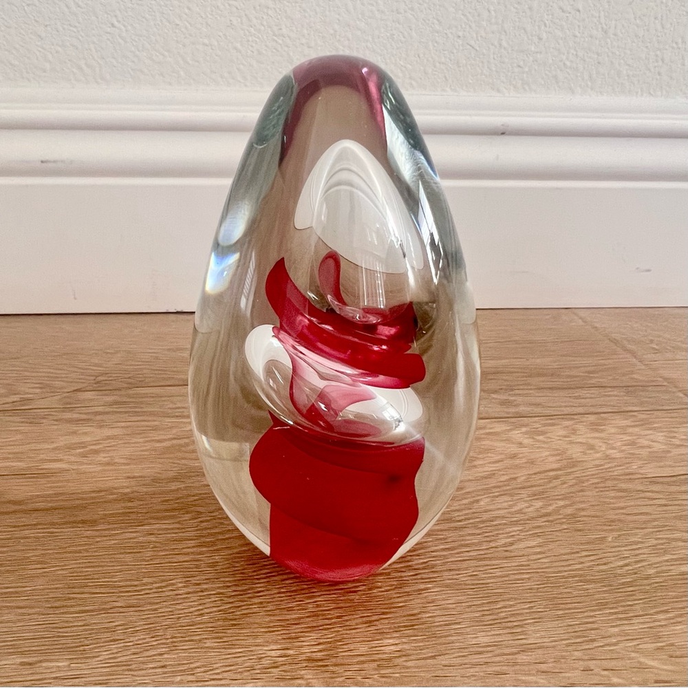 1997 Signed Lawrence Tuber Studio Art Glass Egg Shape Red Swirl Paperweight 5.5”